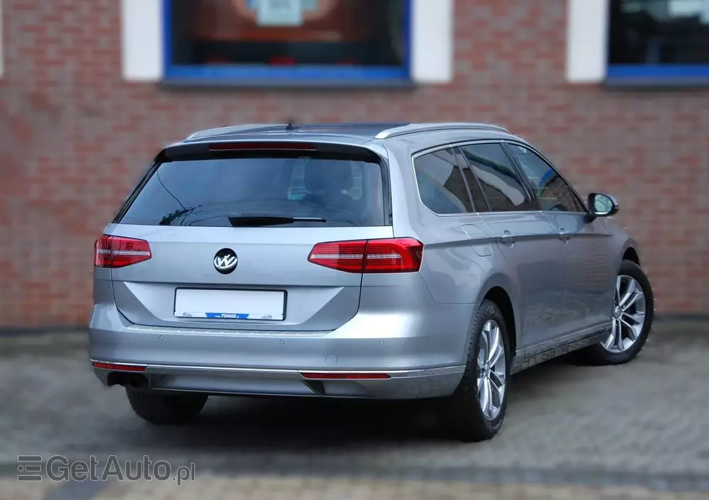VOLKSWAGEN Passat 1.8 TSI BMT Highline