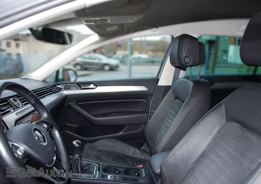 VOLKSWAGEN Passat 1.8 TSI BMT Highline