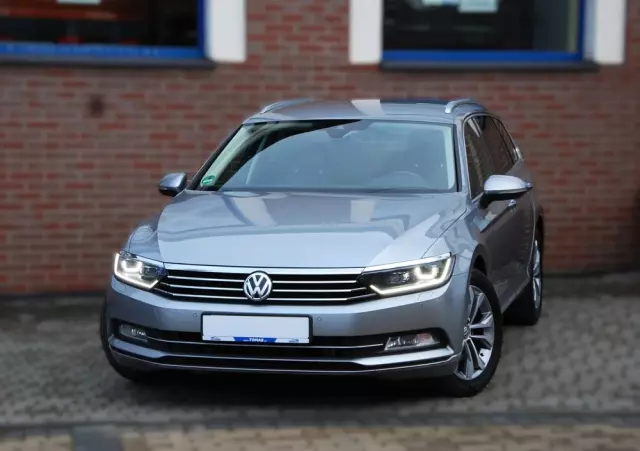 VOLKSWAGEN Passat 1.8 TSI BMT Highline