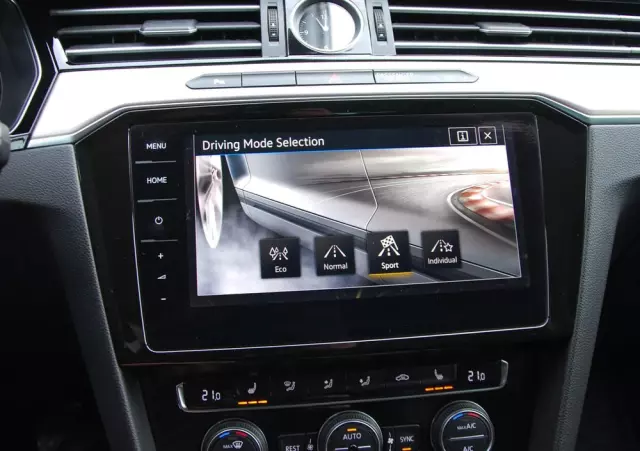 VOLKSWAGEN Passat 1.8 TSI BMT Highline