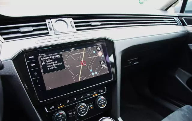 VOLKSWAGEN Passat 1.8 TSI BMT Highline