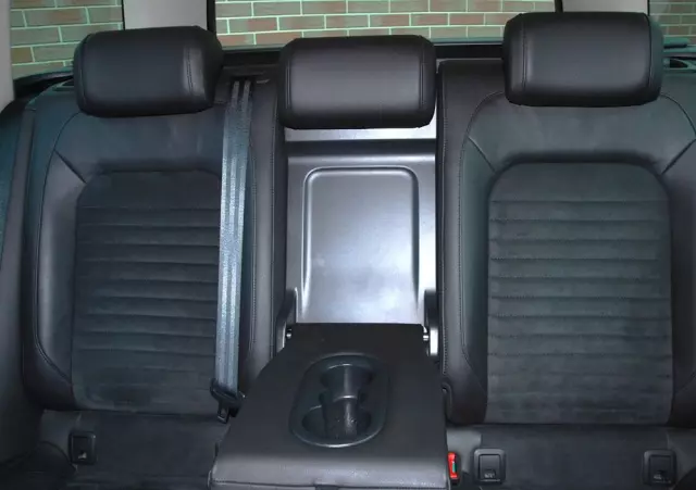 VOLKSWAGEN Passat 1.8 TSI BMT Highline