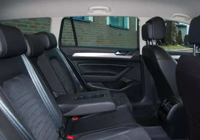 VOLKSWAGEN Passat 1.8 TSI BMT Highline