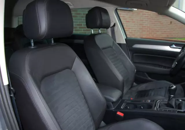 VOLKSWAGEN Passat 1.8 TSI BMT Highline