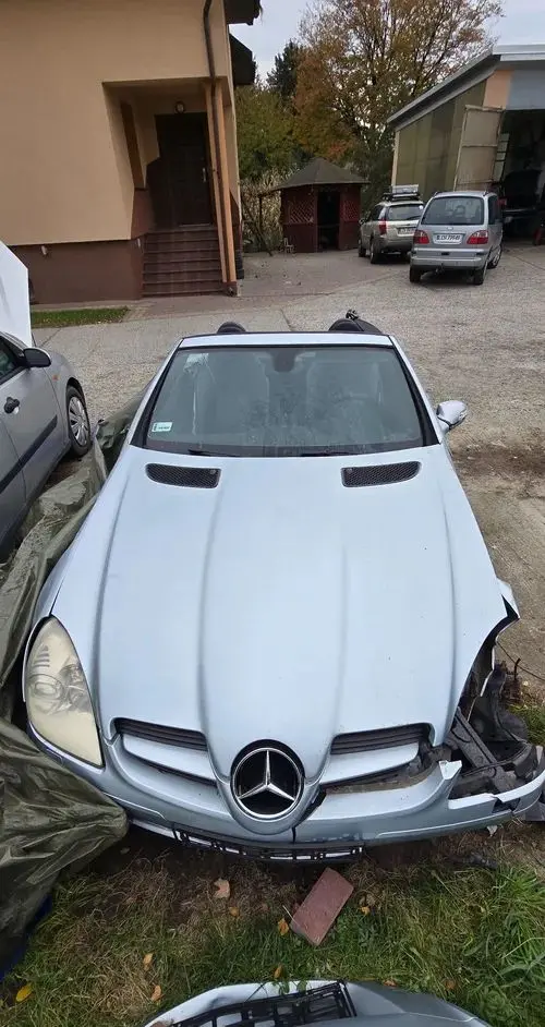 MERCEDES-BENZ SLK 