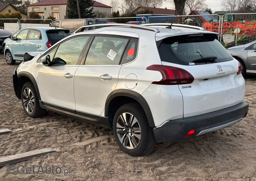 PEUGEOT 2008 1.2 Pure Tech Allure S&S