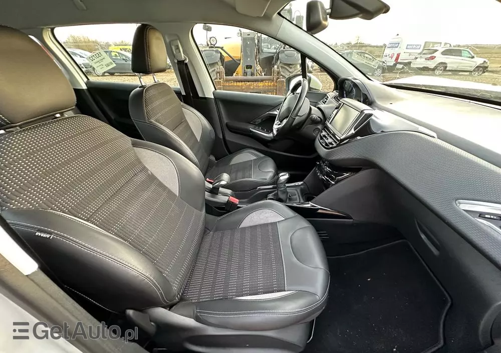 PEUGEOT 2008 1.2 Pure Tech Allure S&S