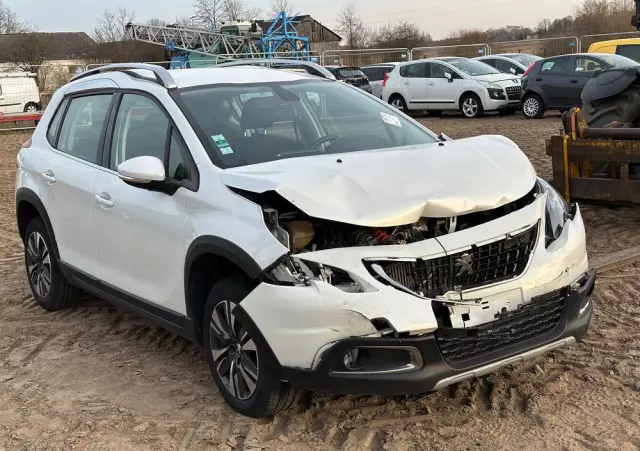 PEUGEOT 2008 1.2 Pure Tech Allure S&S