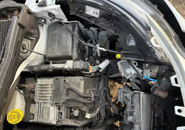 PEUGEOT 2008 1.2 Pure Tech Allure S&S