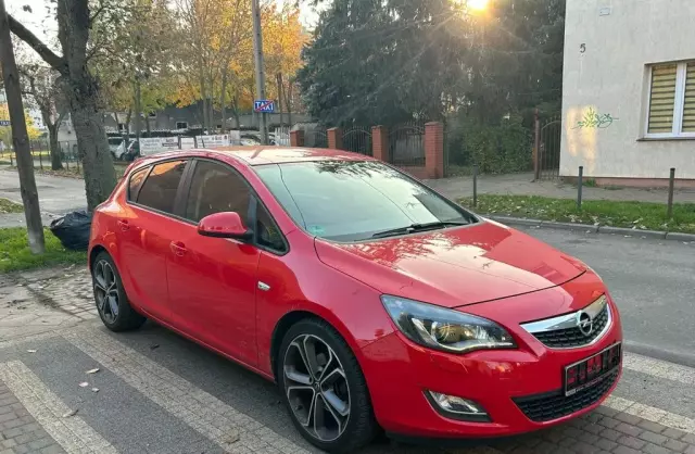OPEL Astra 