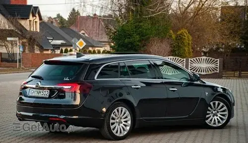 OPEL Insignia 