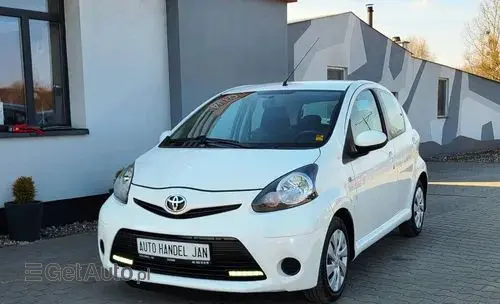 TOYOTA Aygo 