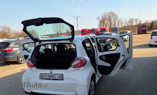 TOYOTA Aygo 