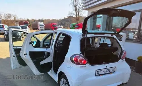 TOYOTA Aygo 