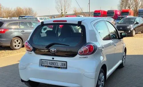 TOYOTA Aygo 