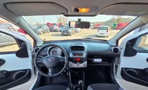 TOYOTA Aygo 