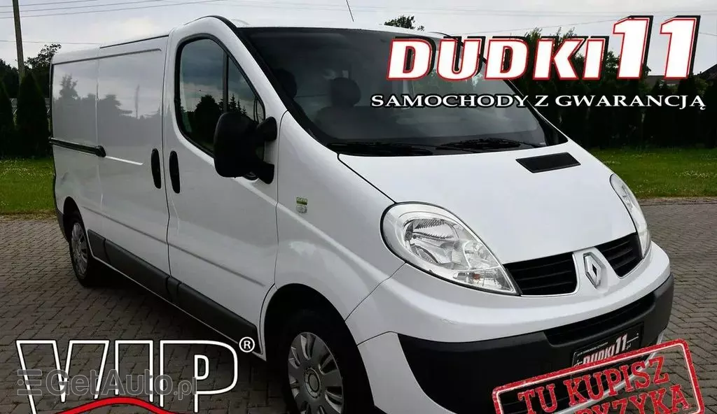 RENAULT Trafic 