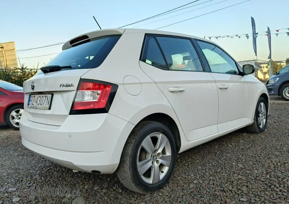 SKODA Fabia 