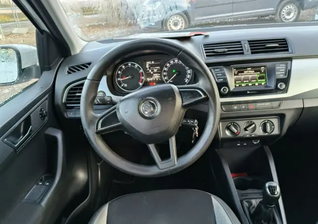 SKODA Fabia 