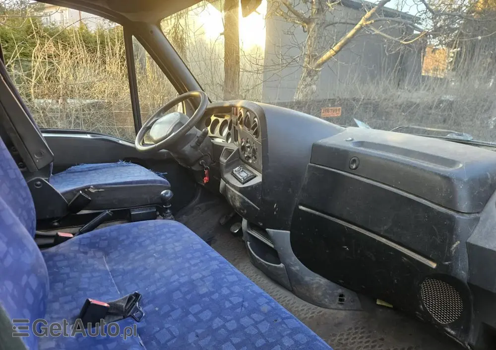 IVECO DAILY  35C13  ZDROWY  2004 rok 
