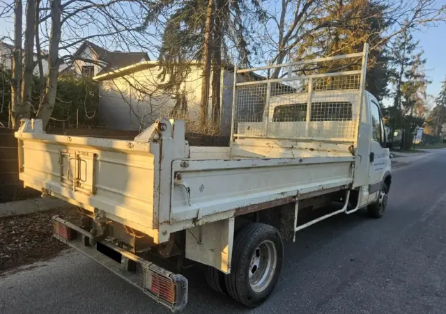 IVECO DAILY  35C13  ZDROWY  2004 rok 
