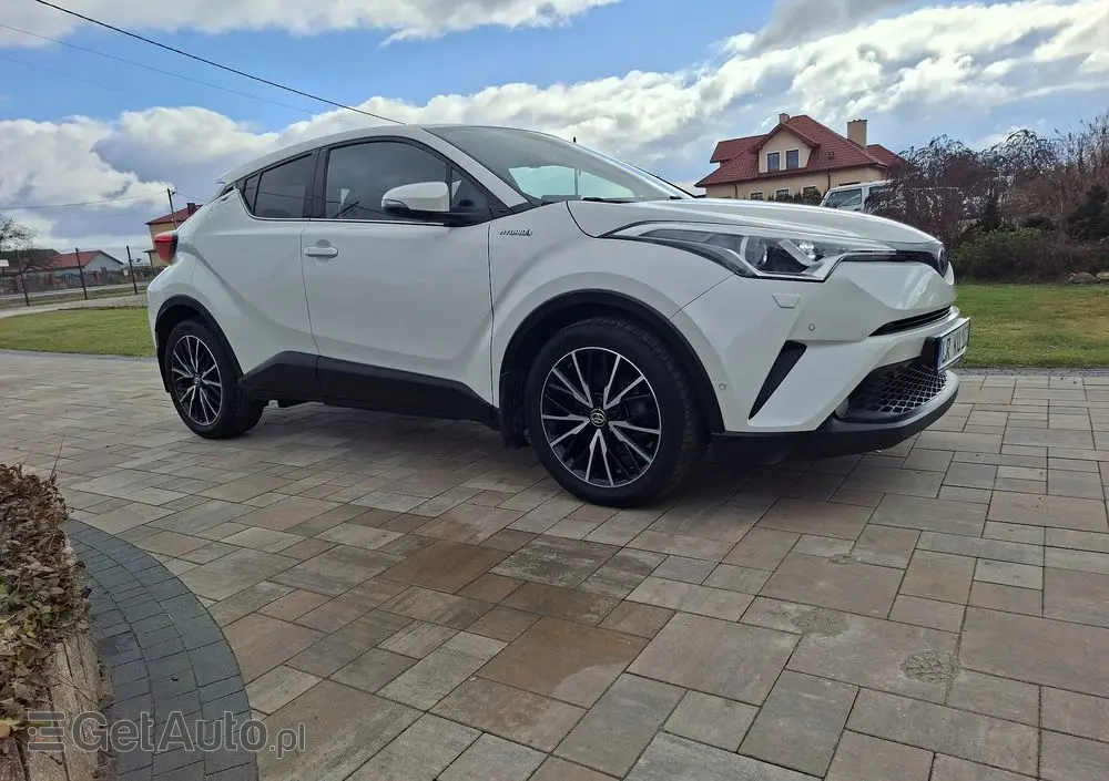 TOYOTA C-HR 