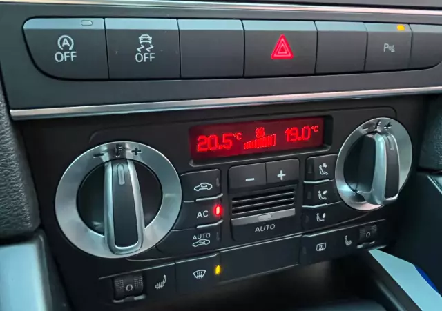 AUDI A3 1.4 TFSI Sportback Attraction