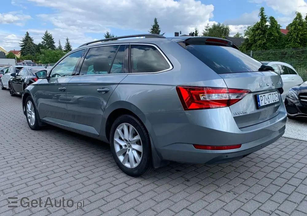 SKODA Superb 1.5 TSI ACT DSG Active