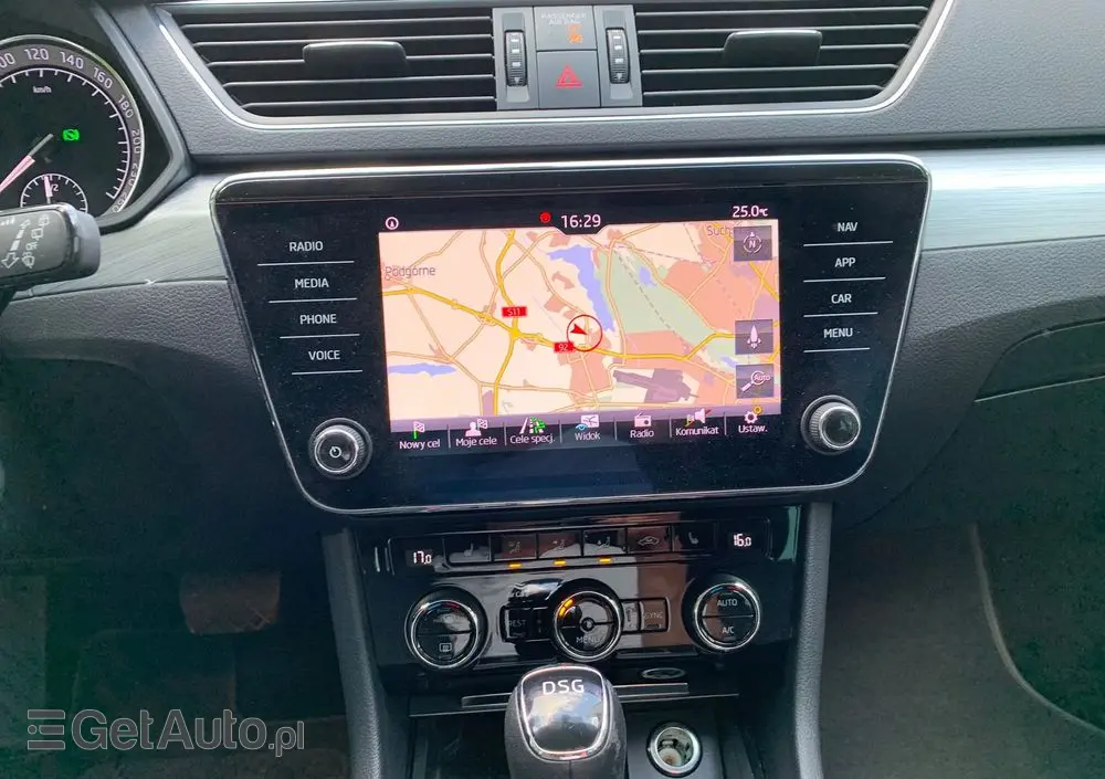 SKODA Superb 1.5 TSI ACT DSG Active