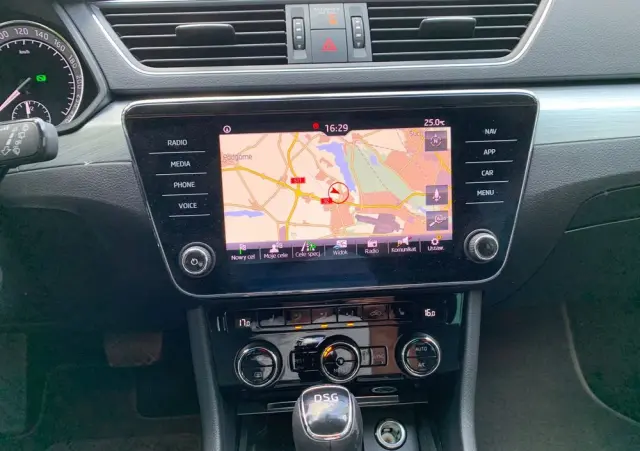 SKODA Superb 1.5 TSI ACT DSG Active