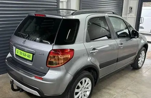 SUZUKI SX4 
