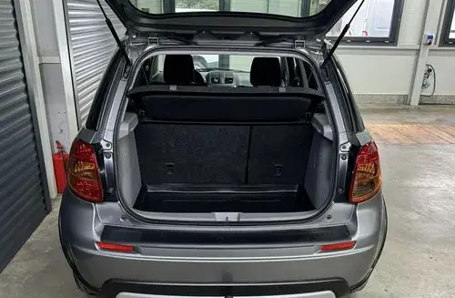 SUZUKI SX4 