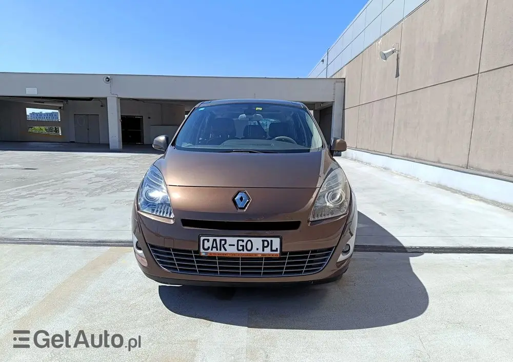 RENAULT Scenic DCi 150 Automatik Luxe