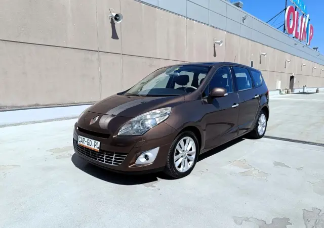 RENAULT Scenic DCi 150 Automatik Luxe