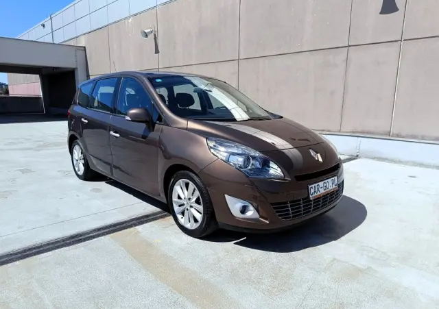 RENAULT Scenic DCi 150 Automatik Luxe