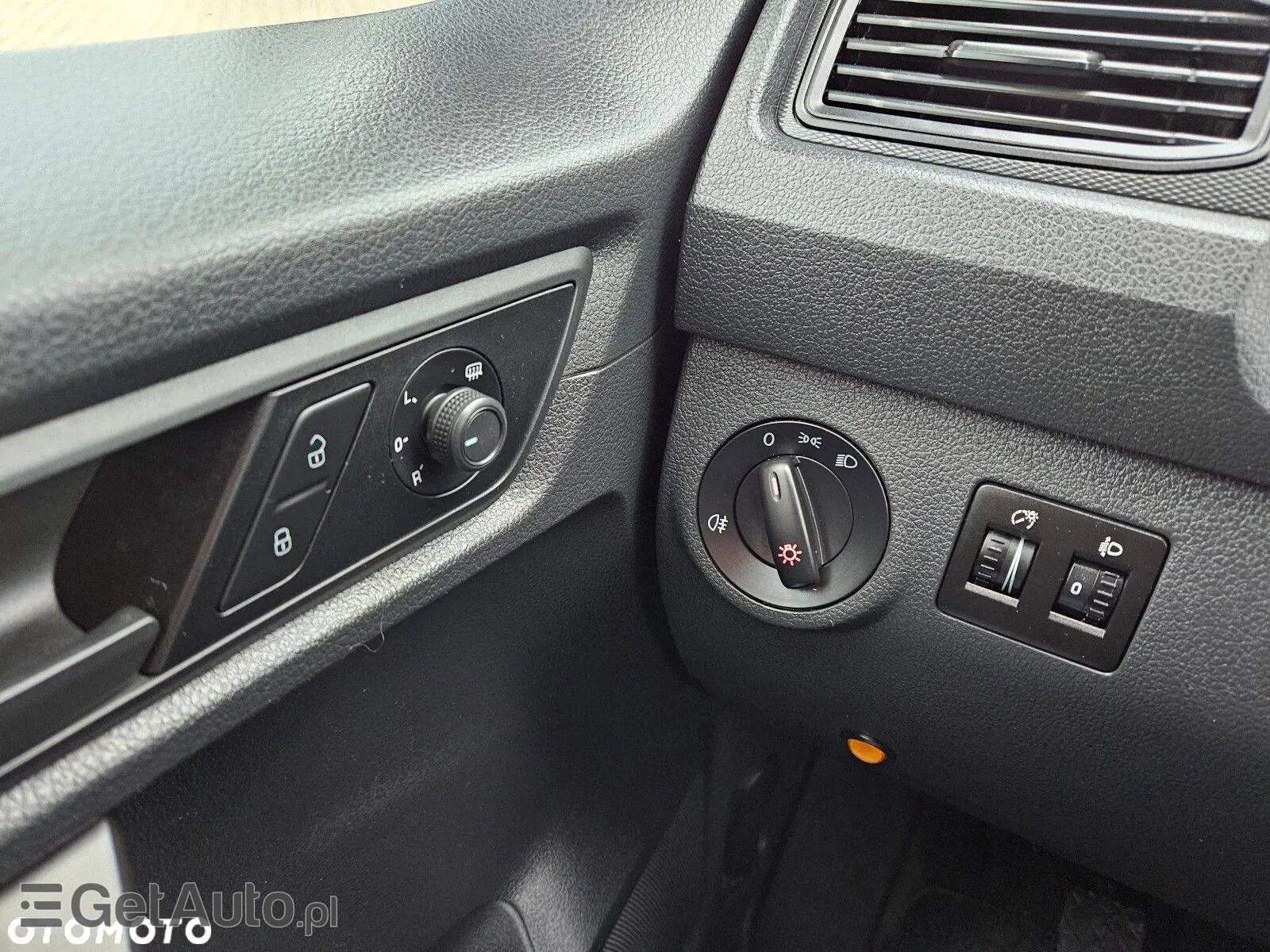 VOLKSWAGEN Caddy Maxi Caddy