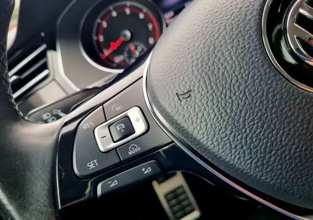 VOLKSWAGEN Arteon 2.0 TSI DSG Elegance