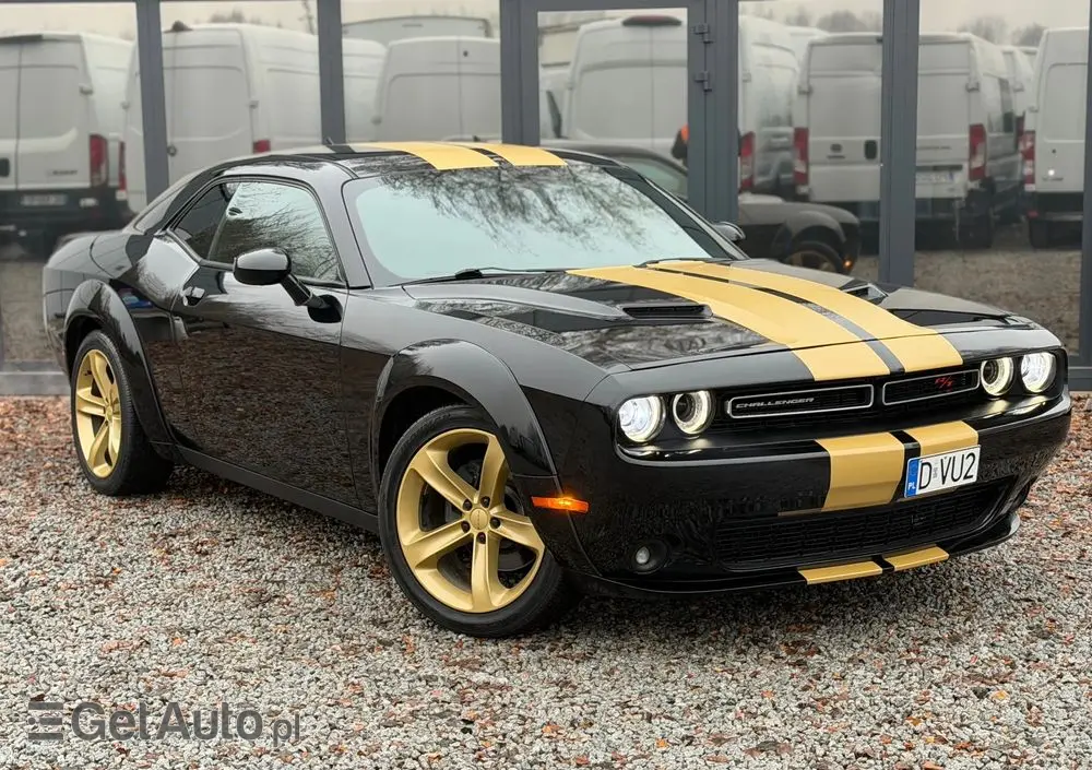 DODGE Challenger 