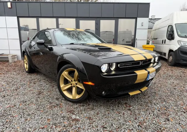 DODGE Challenger 