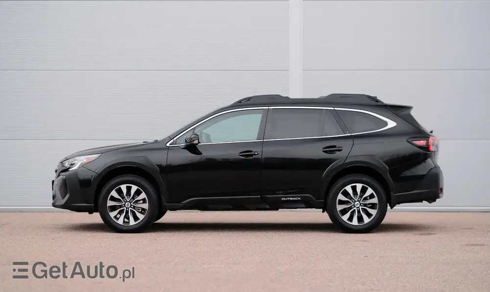 SUBARU Outback 