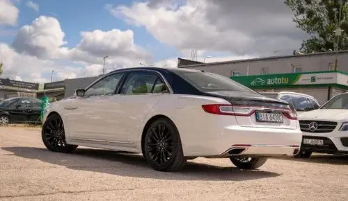 LINCOLN Continental 