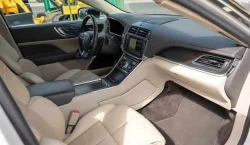 LINCOLN Continental 
