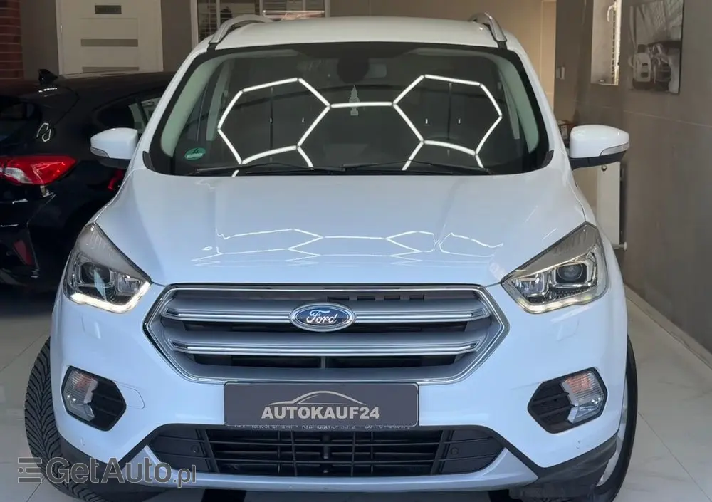 FORD Kuga 2.0 TDCi 4WD Titanium