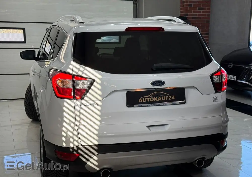 FORD Kuga 2.0 TDCi 4WD Titanium