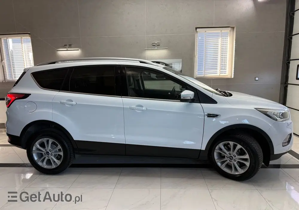 FORD Kuga 2.0 TDCi 4WD Titanium