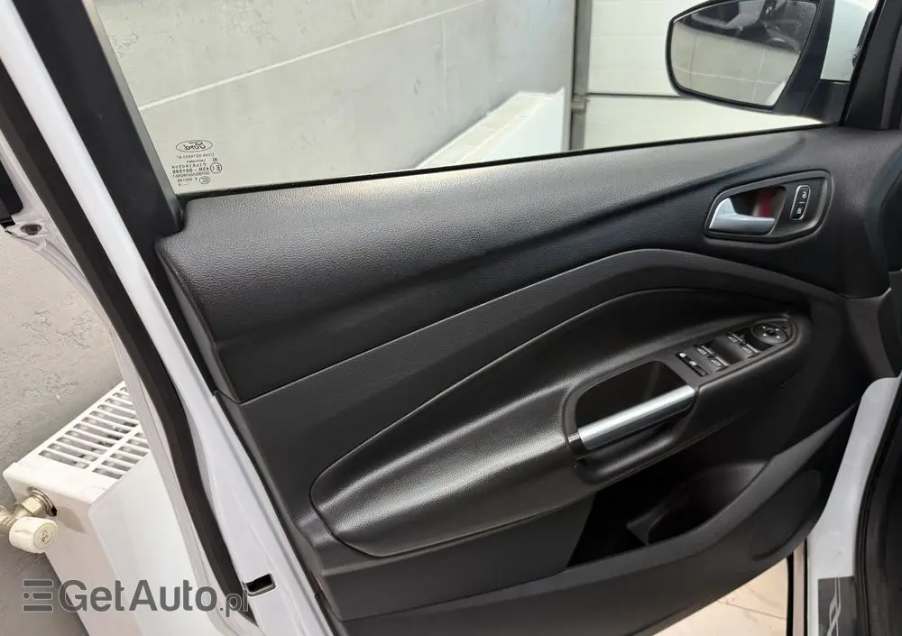 FORD Kuga 2.0 TDCi 4WD Titanium