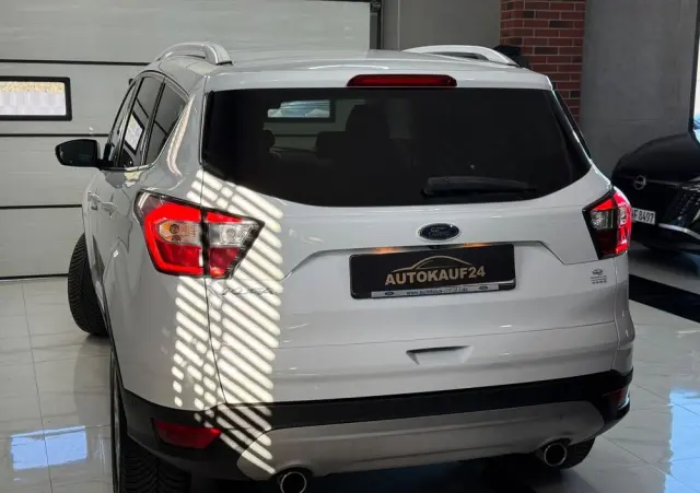 FORD Kuga 2.0 TDCi 4WD Titanium