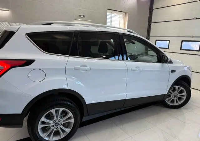 FORD Kuga 2.0 TDCi 4WD Titanium