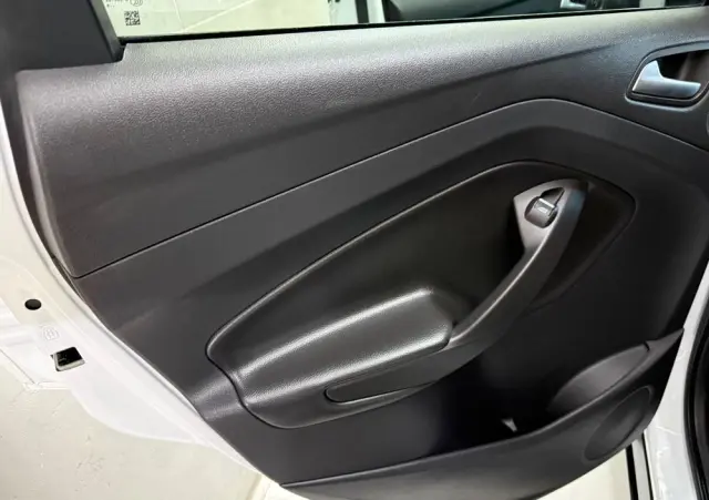 FORD Kuga 2.0 TDCi 4WD Titanium