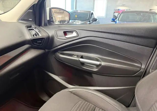 FORD Kuga 2.0 TDCi 4WD Titanium